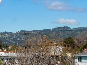 330 Vernon St 301, Oakland CA 94610