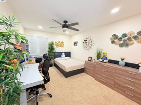 38533 Vancouver Cmn, Fremont CA 94536