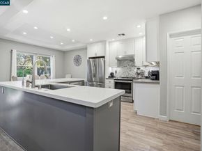 249 Stranahan Cir, Clayton CA 94517