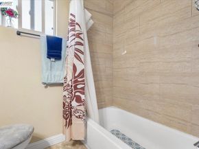 1002 Stanton Avenue, San Pablo CA 94806