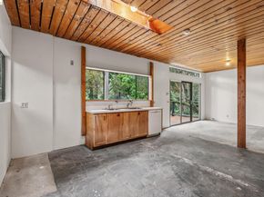 39 Canyon Rd, Berkeley CA 94704