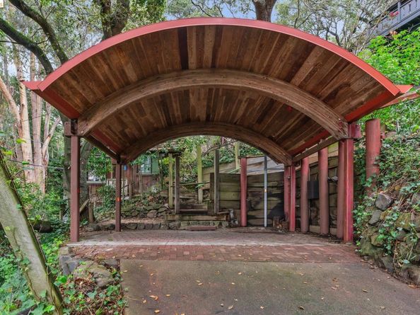 39 Canyon Rd, Berkeley CA 94704