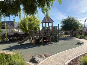 1597 Hidden Creek Ln, Milpitas CA 95035