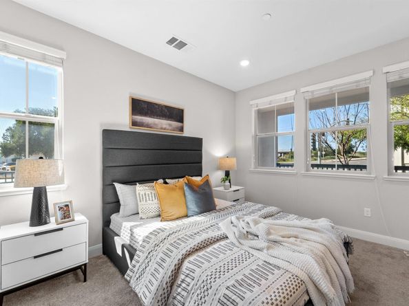 1597 Hidden Creek Ln, Milpitas CA 95035