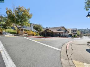 15 Hazel Tree Ridge, Orinda CA 94563
