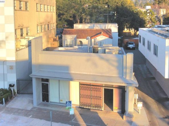 2917 Telegraph Ave, Berkeley CA 94705