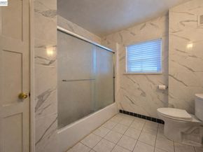 2917 Telegraph Ave, Berkeley CA 94705