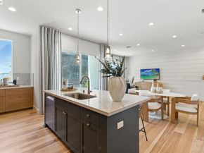 1937 Grand Street, Alameda CA 94501