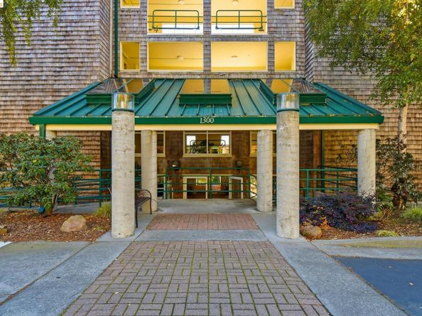 1300 Quarry Ct 209, Richmond CA 94801