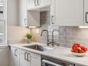 24 Bayside Ct, Richmond CA 94804