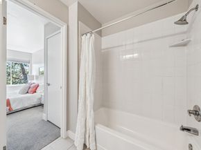 24 Bayside Ct, Richmond CA 94804