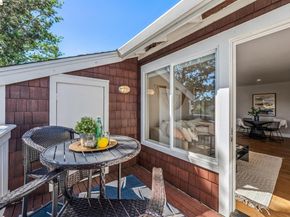 24 Bayside Ct, Richmond CA 94804