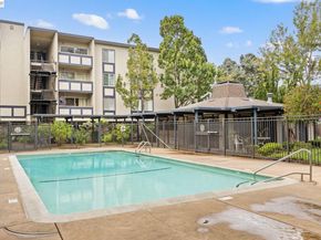 955 Shorepoint Ct 100, Alameda CA 94501