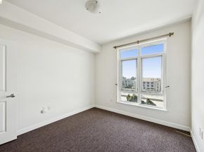 423 7th St 401, Oakland CA 94607
