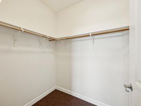 423 7th St 401, Oakland CA 94607