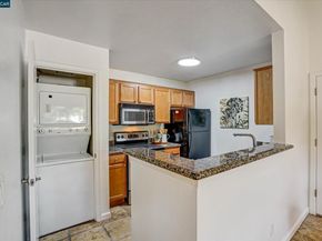 140 Reflections Dr 25, San Ramon CA 94583