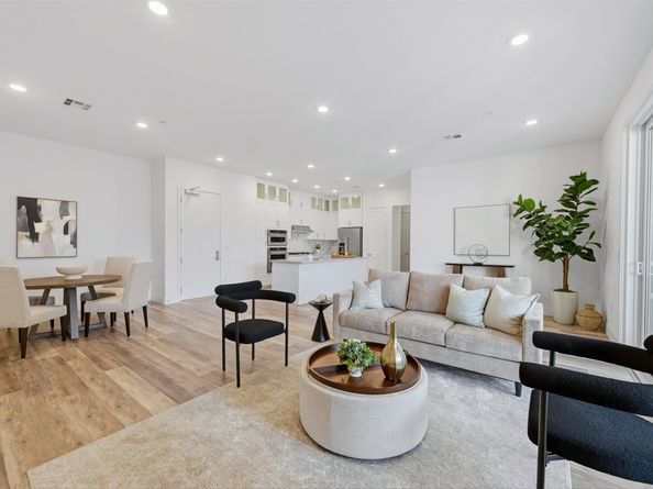 45378 Tom Blalock St 403, Fremont CA 94539