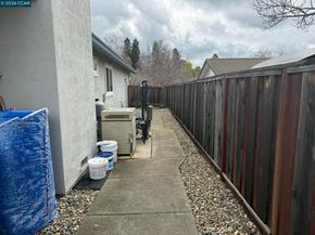 1109 Vista Point Ln, Concord CA 94521