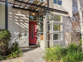 9 Ealing Ln, Oakland CA 94608