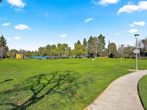 4413 Marsh Elder Ct, Concord CA 94521