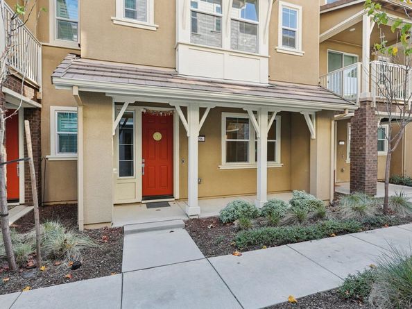 256 Plum Tree St, Livermore CA 94551