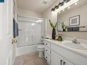 10838 Mcpeak Ln, Dublin CA 94568