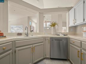 10838 Mcpeak Ln, Dublin CA 94568