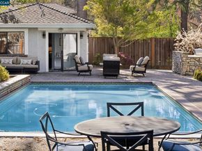 25 Woodland Dr, Alamo CA 94507