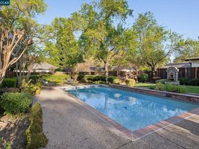 25 Woodland Dr, Alamo CA 94507