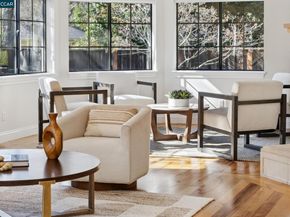 25 Woodland Dr, Alamo CA 94507