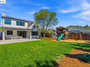 3550 Vine St, Pleasanton CA 94566