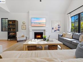 3550 Vine St, Pleasanton CA 94566