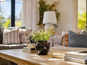 3550 Vine St, Pleasanton CA 94566