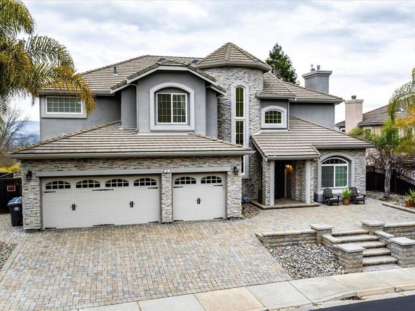 4 Majestic Oak Ct, San Ramon CA 94583