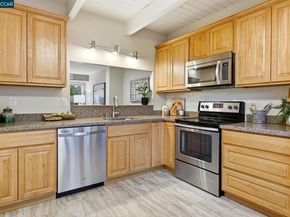 1589 Ashwood Dr., Martinez CA 94553