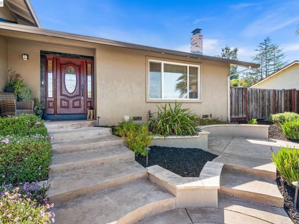 884 Bonita Ave, Pleasanton CA 94566