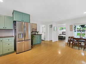 25480 University Ct, Hayward CA 94542