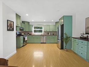 25480 University Ct, Hayward CA 94542