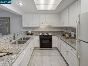 1557 Rockledge Ln 2, Walnut Creek CA 94595