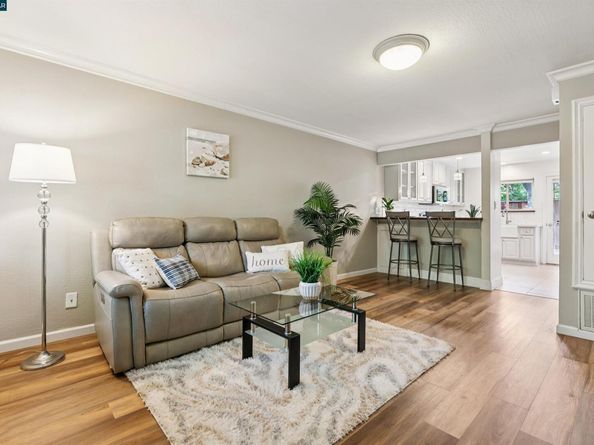 90 Laurel Dr, Danville CA 94526