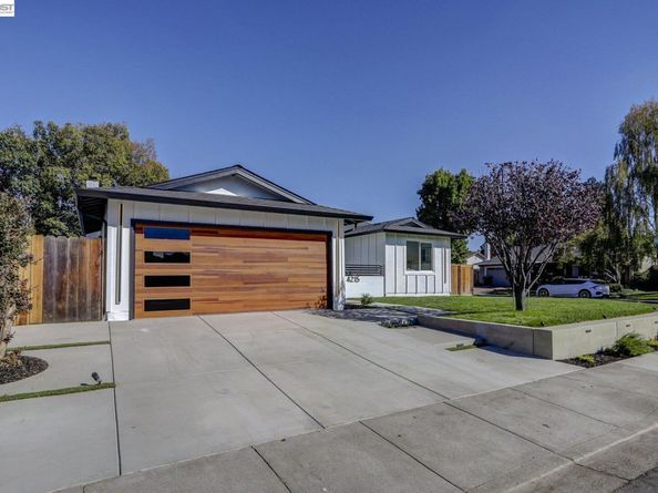 4215 Chapman Way, Pleasanton CA 94588