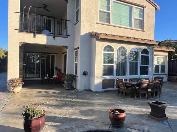 132 Dunfirth Ct, Hayward CA 94542