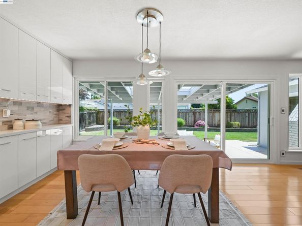 4815 Windermere Dr, Newark CA 94560