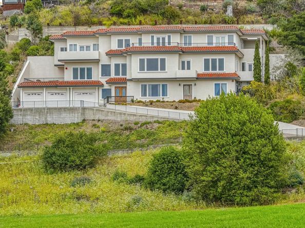 1452 Club View Dr, El Cerrito CA 94530