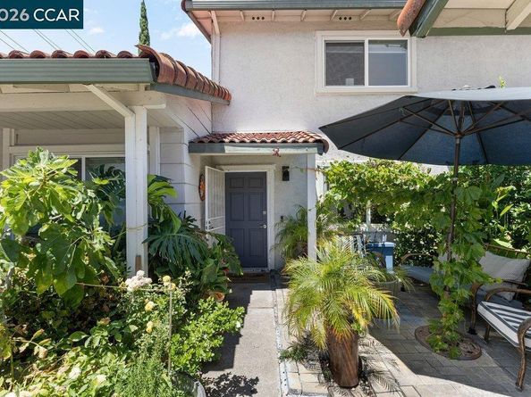 4308 Saint Charles Pl, Concord CA 94521