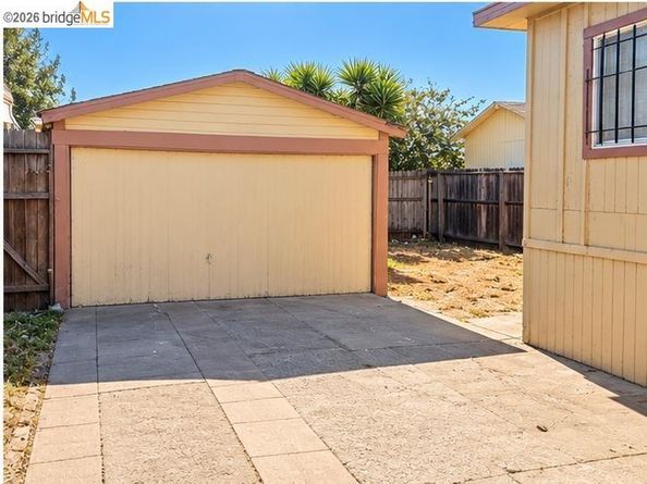 6001 Holway St, Oakland CA 94621