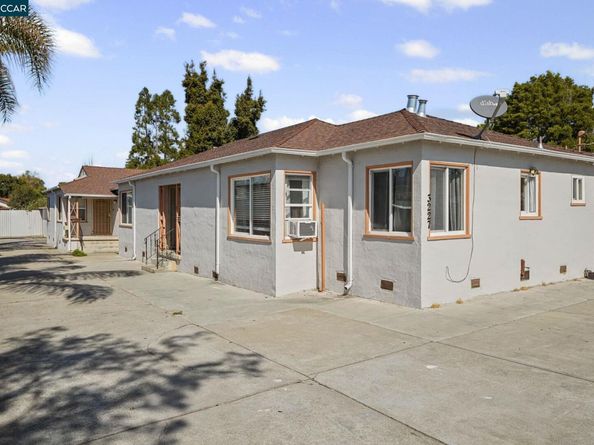 3231 35Th Ave, Oakland CA 94619
