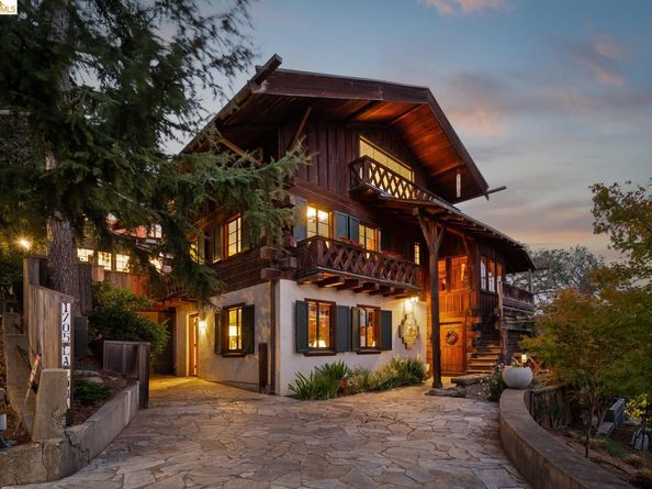 1705 La Loma Ave, Berkeley CA 94709