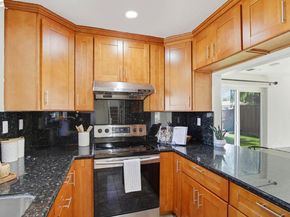 6010 Peppertree Ct, Newark CA 94560