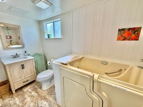 330 Scott St, Livermore CA 94551
